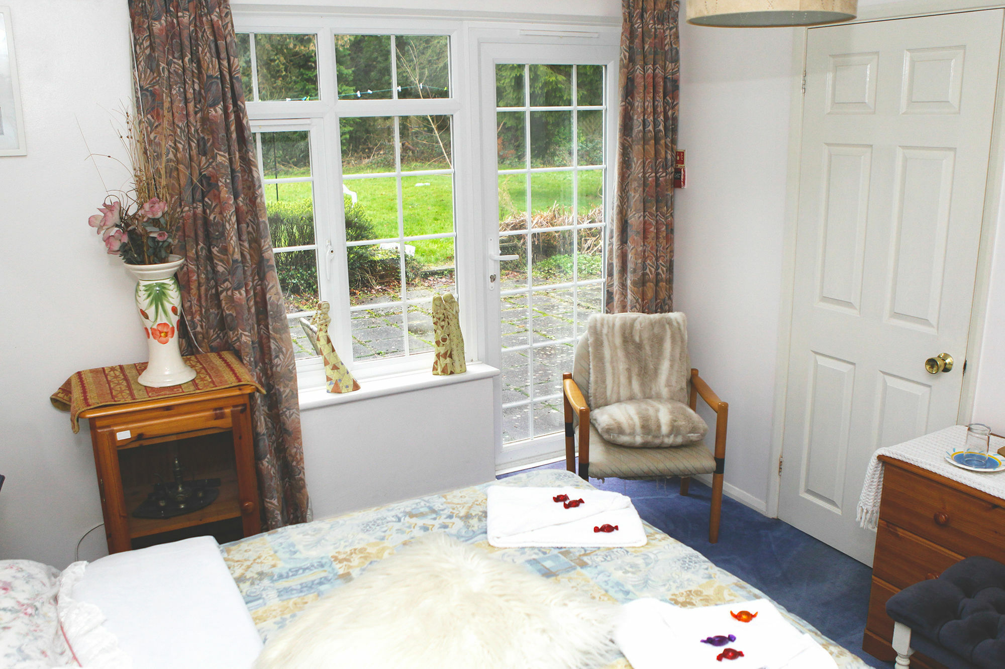 Da Vinci Guest House & Guest Parking, A Real Gem Crawley  Exterior foto